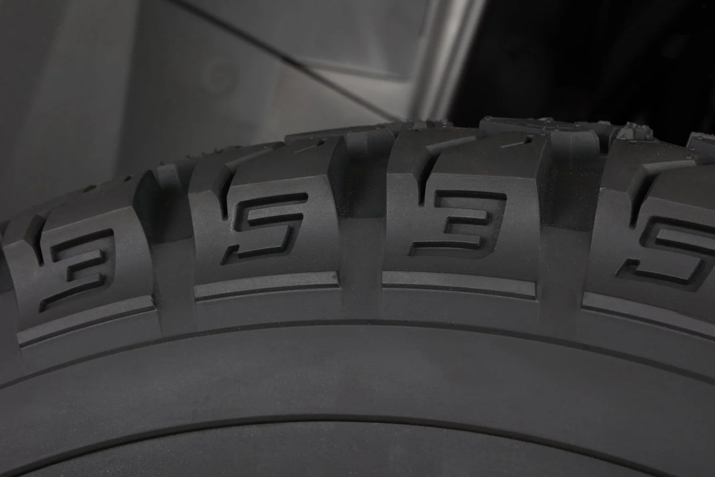 System 3 DX440 Tire