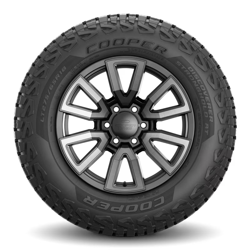 Cooper Discoverer Stronghold AT Tire