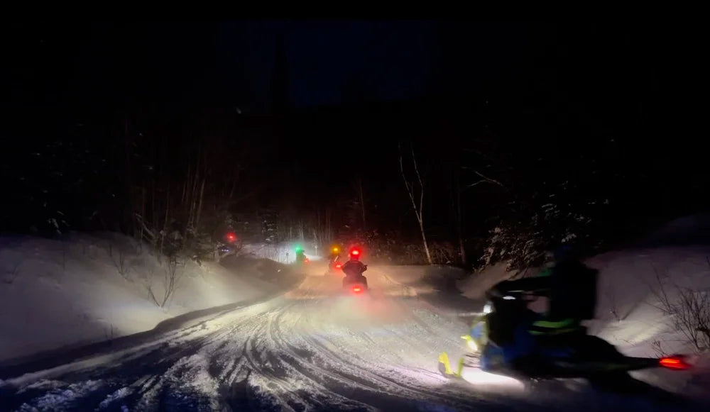 LJE Blizzard Buster - Colour Selectable Helmet Safety Light