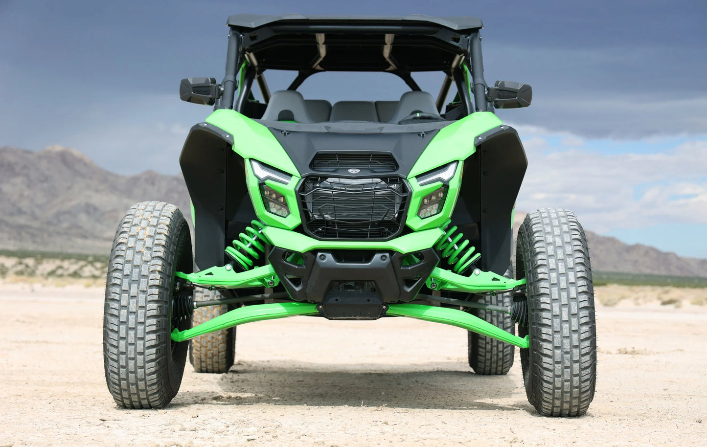 System 3 RR600 Tire