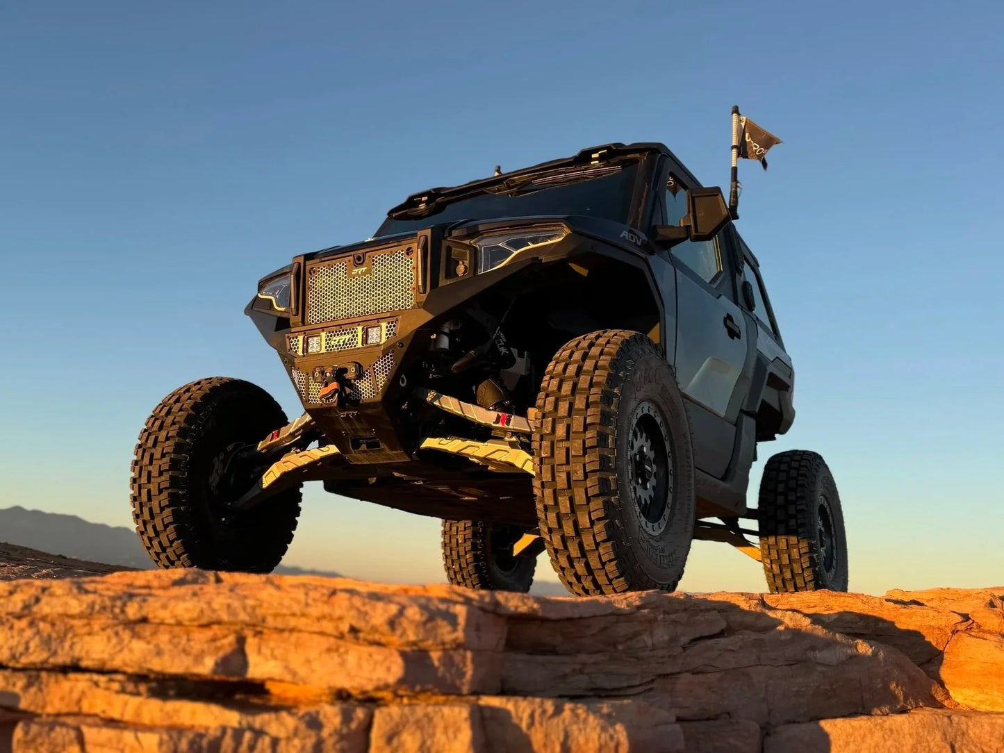 System 3 RX600 Tire