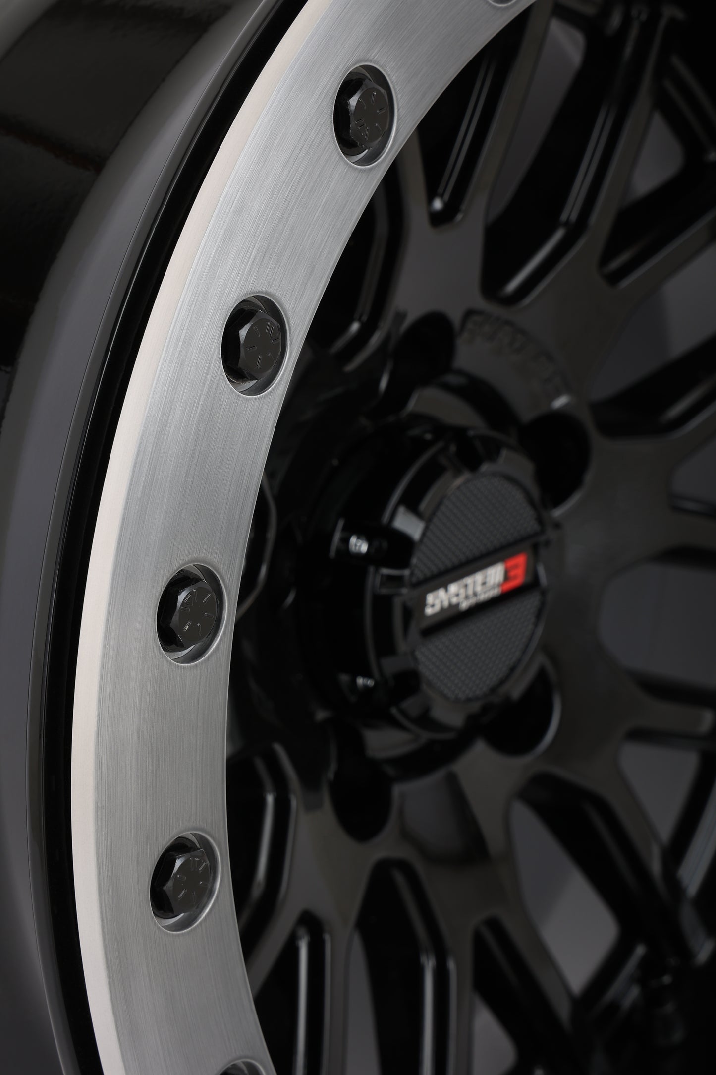 System 3 SB-9 Beadlock Wheel (Gloss Black Wheel With Matte Brushed Grey Ring)