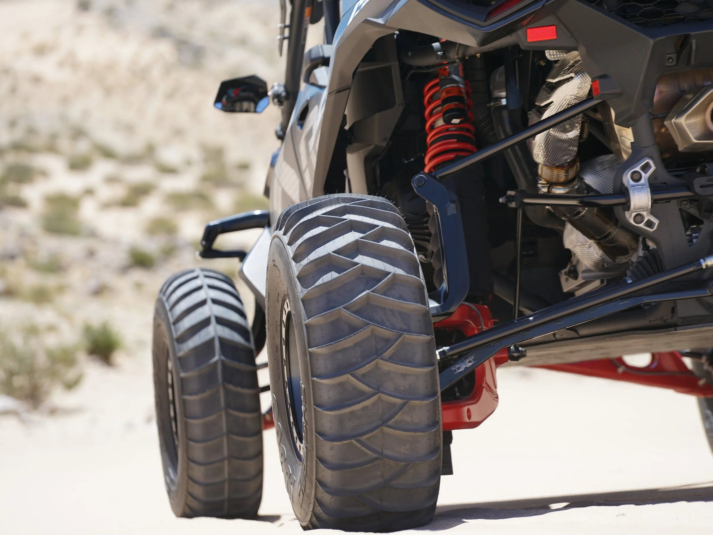 System 3 SS365 Tire