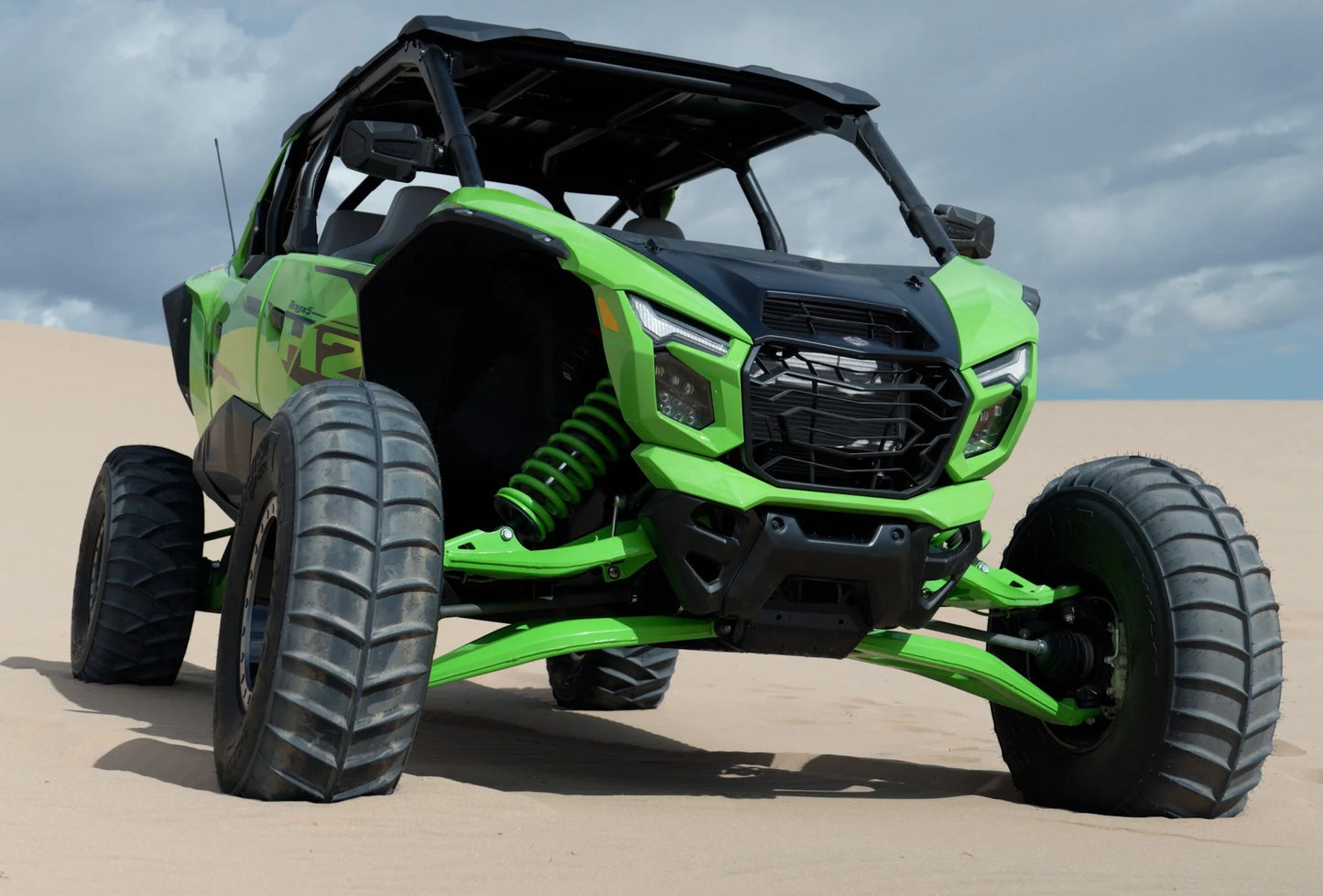 System 3 SS365 Tire